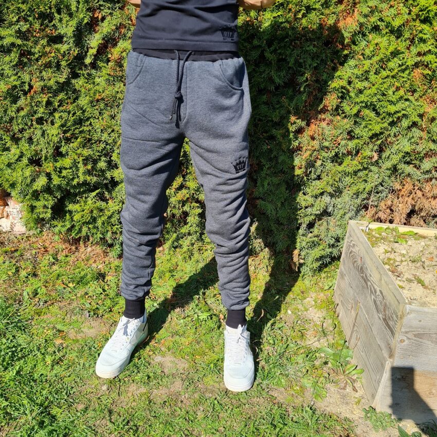 Jeans antracit tepláky 2022
