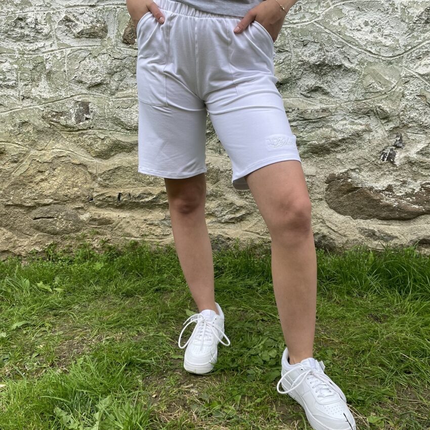 Dámske teplákové kraťasy biele VIPSK